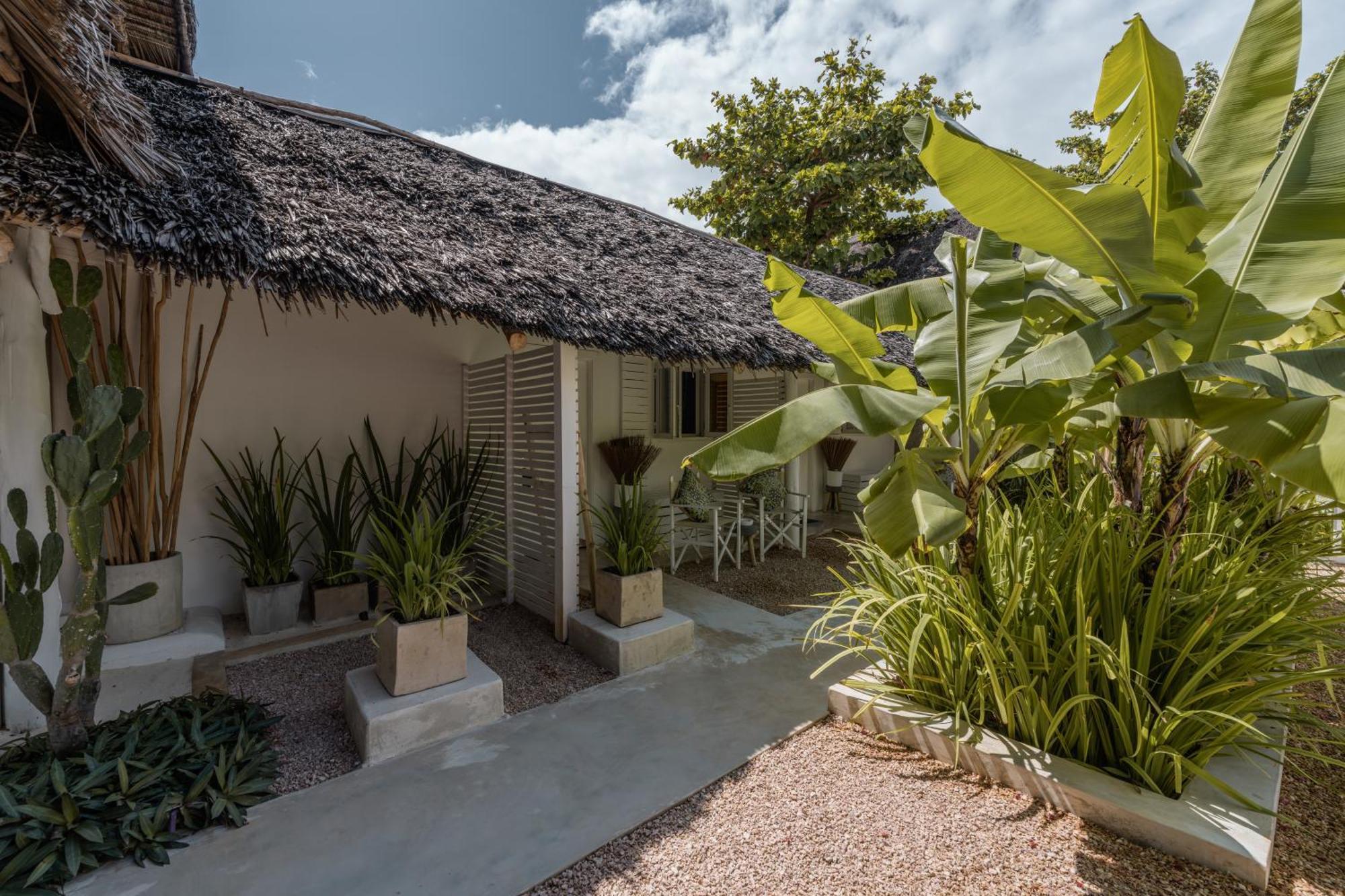 The Loop Beach Resort (Adults Only) Jambiani  Exterior photo